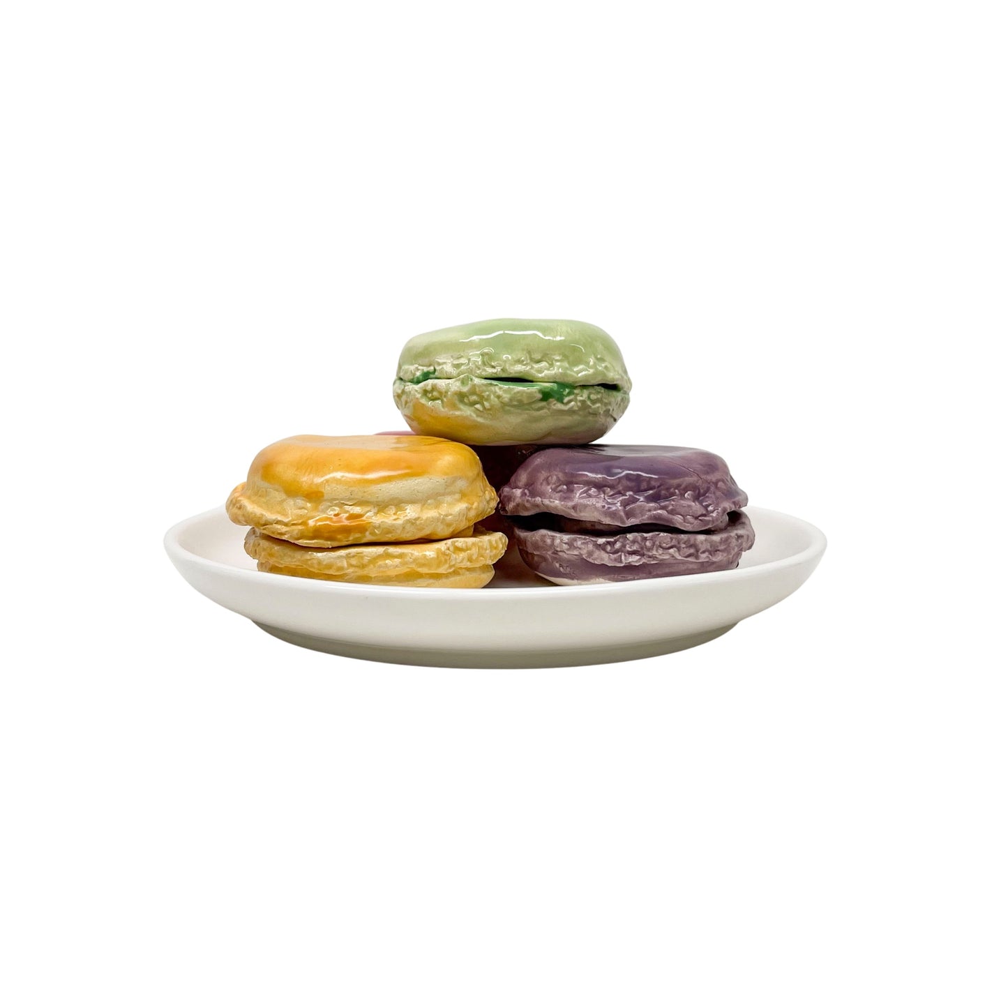 Four Plated Macarons 39