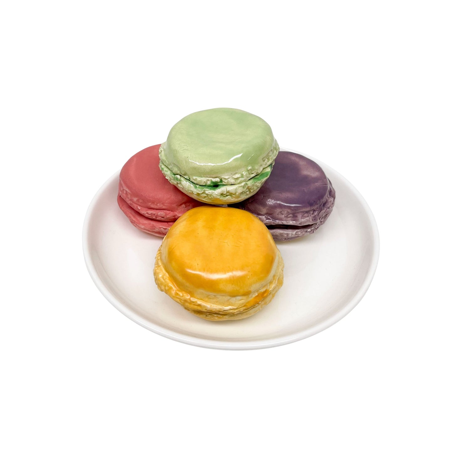 Four Plated Macarons 39