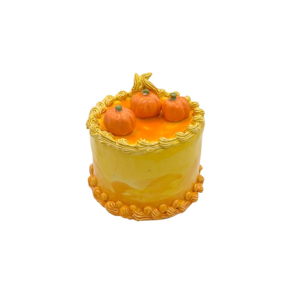 Halloween Cake With Pumpkins And Haystack 1