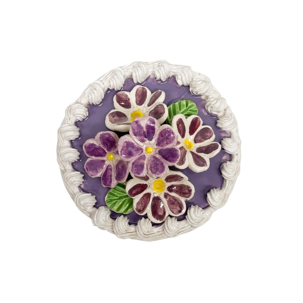 Vanilla Cake With Purple Daisies 27