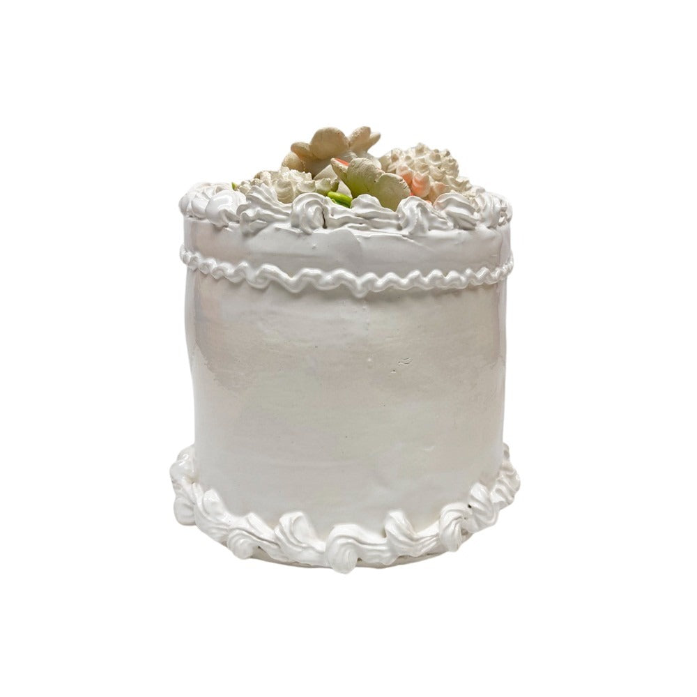 Vanilla Cake With Daisies and Chrysanthemums 74