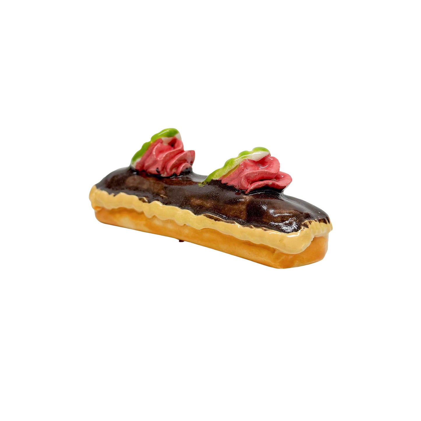 Chocolate Eclair With Rosebuds