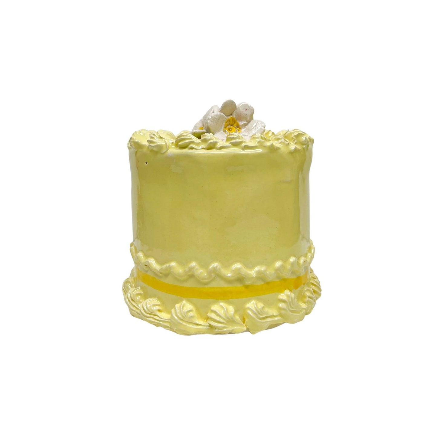 Lemon Cake With Daisies 10