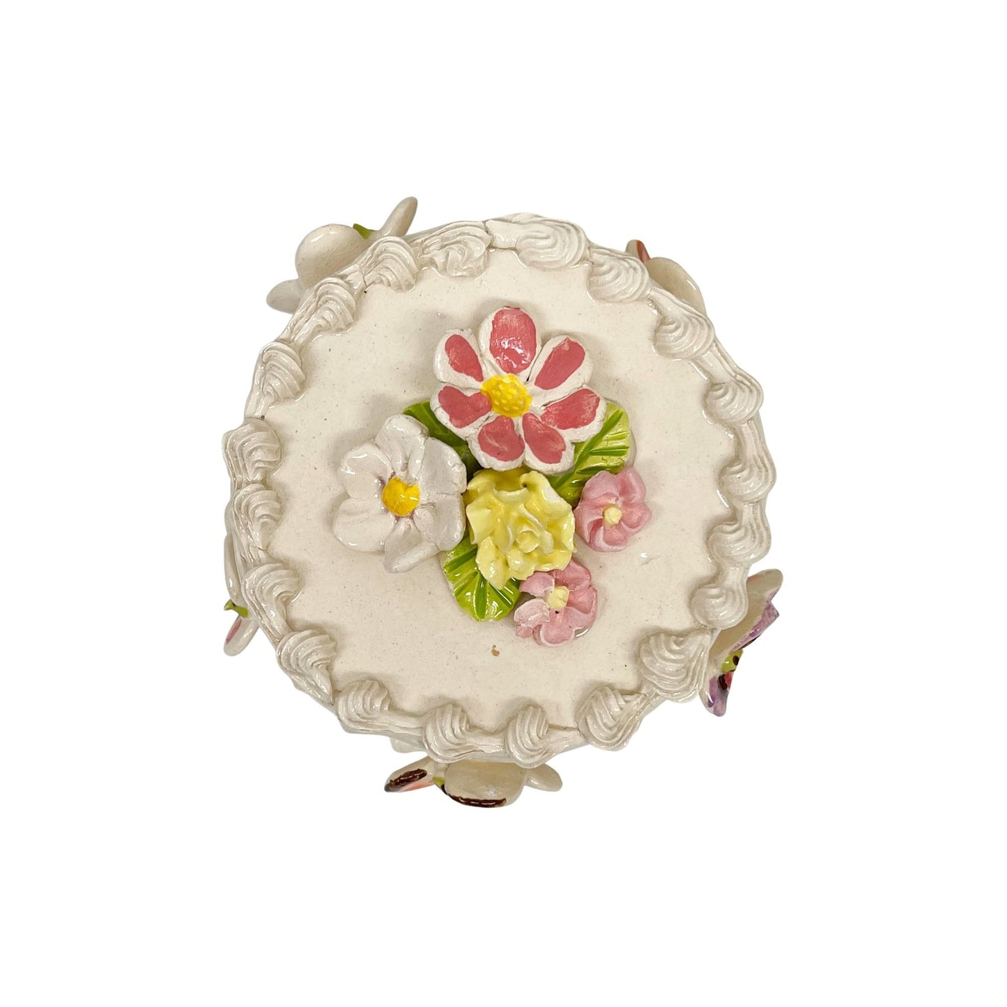 Butterfly Cake With Daisies 3