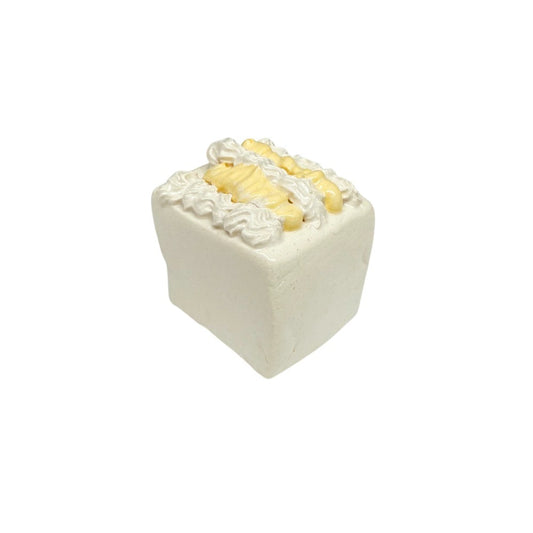 Lemon Custard Petit Four