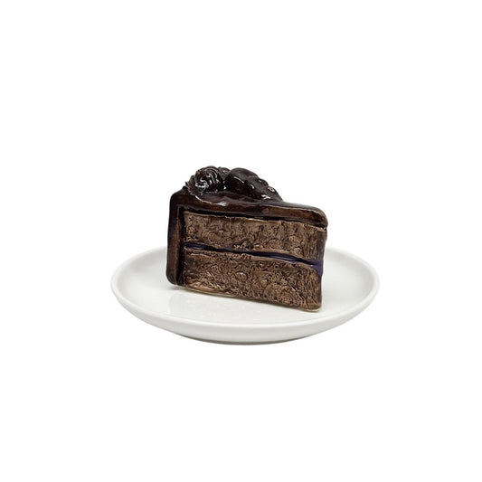 Plated Chocolate Cake Slice 40