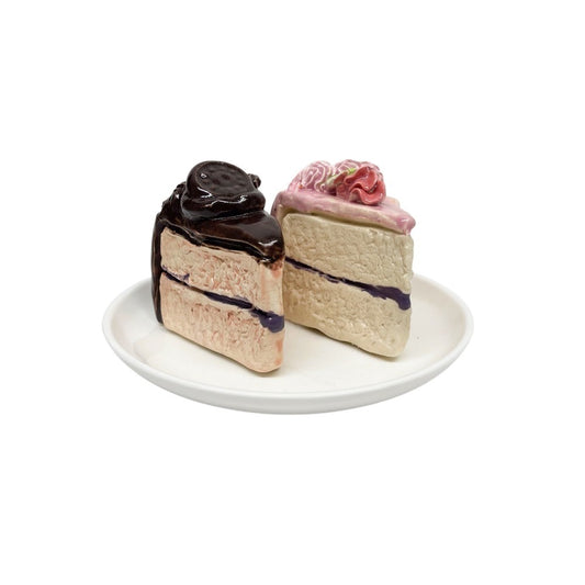 Plated Chocolate And Rose Cake Slices 32