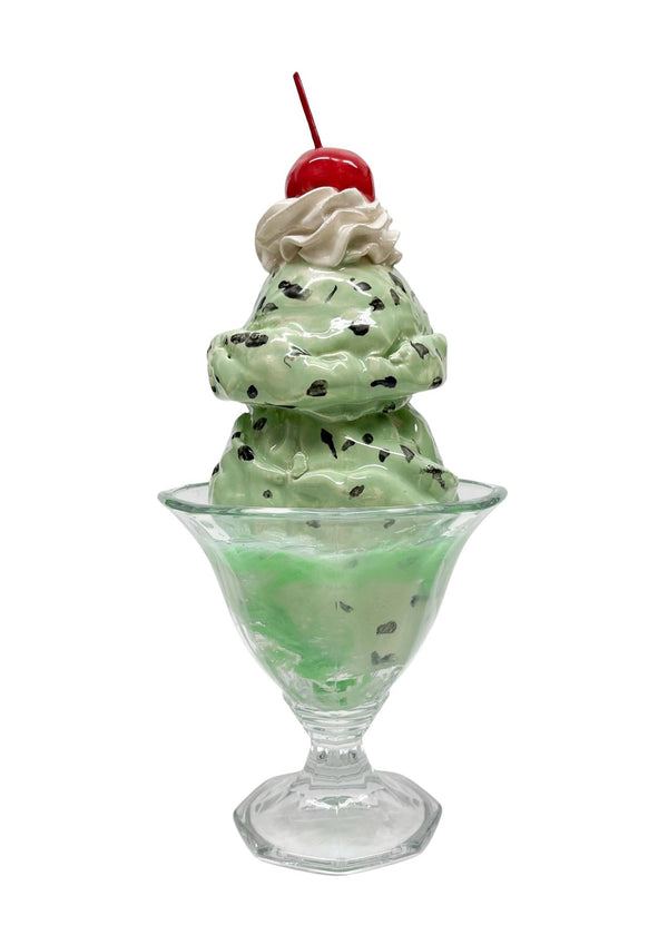 Double Scoop Mint Chip Sundae