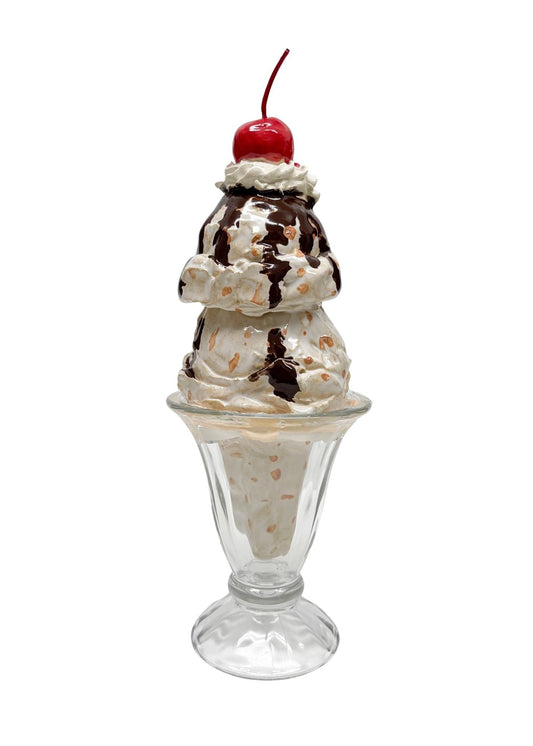 Double Scoop Toasted Almond Sundae