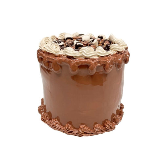 Milk Chocolate Cake With Pecans, Marshmallows & Drizzle 7