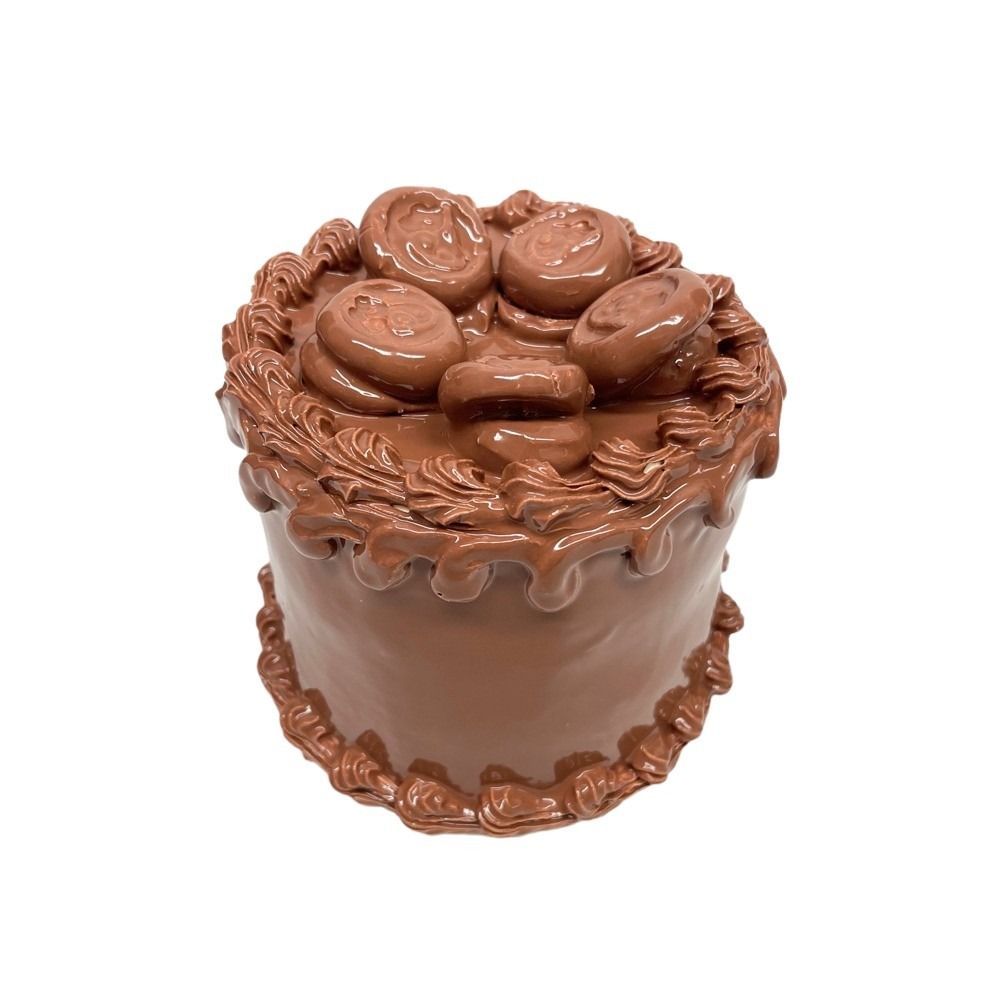 Milk Chocolate Cake With Medallions 7
