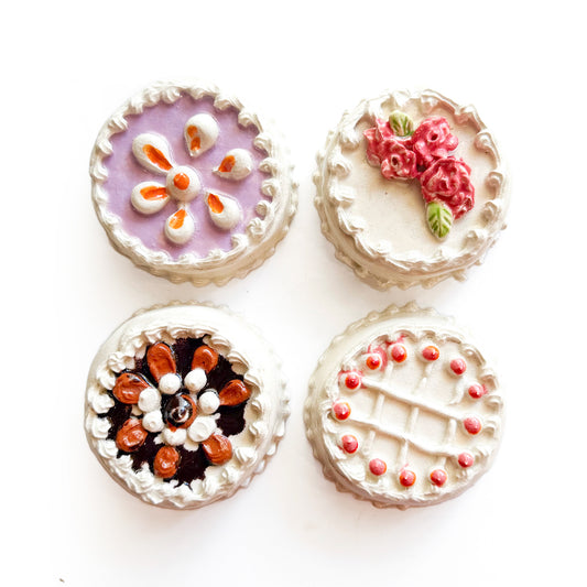 Surprise Little Cake